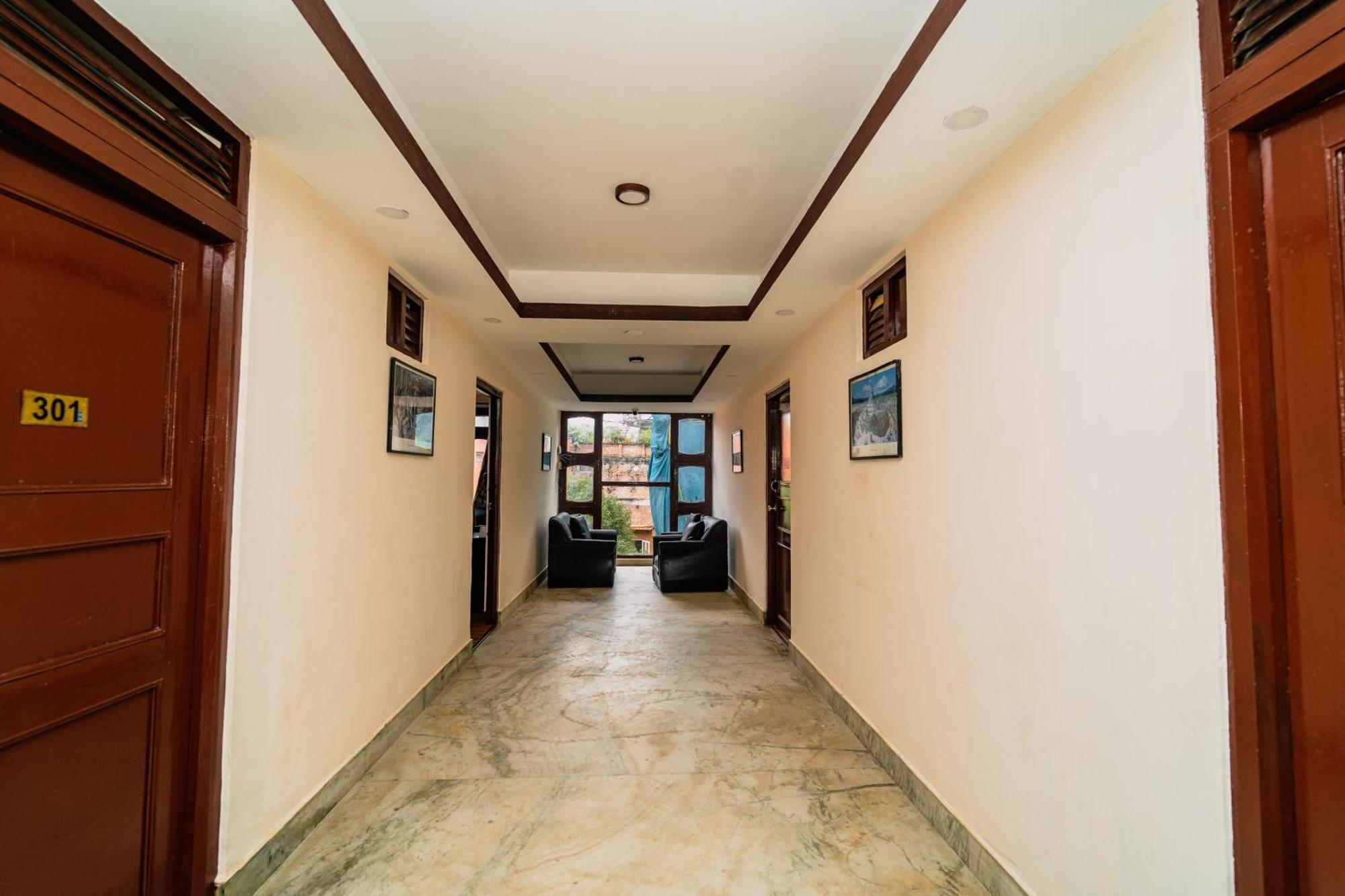 Karma Travellers Home Catmandu Exterior foto